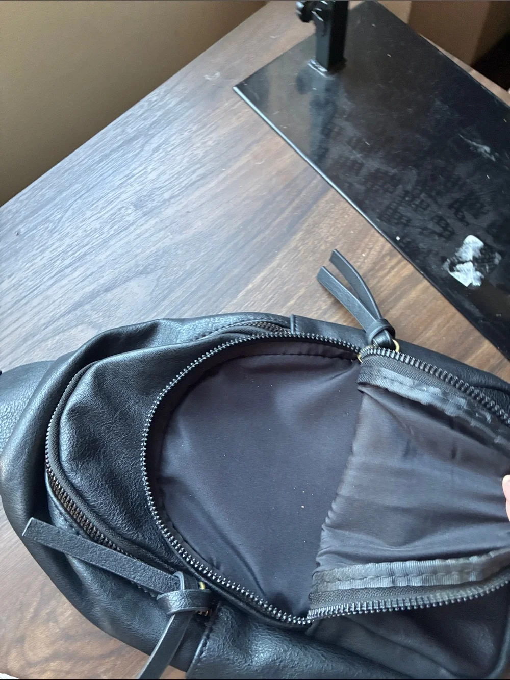 Sonoma compact black